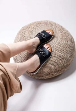 Piazza Damen Pantoletten Schwarz -PS Schuhe Verkaufsladen 900045 01 01 007